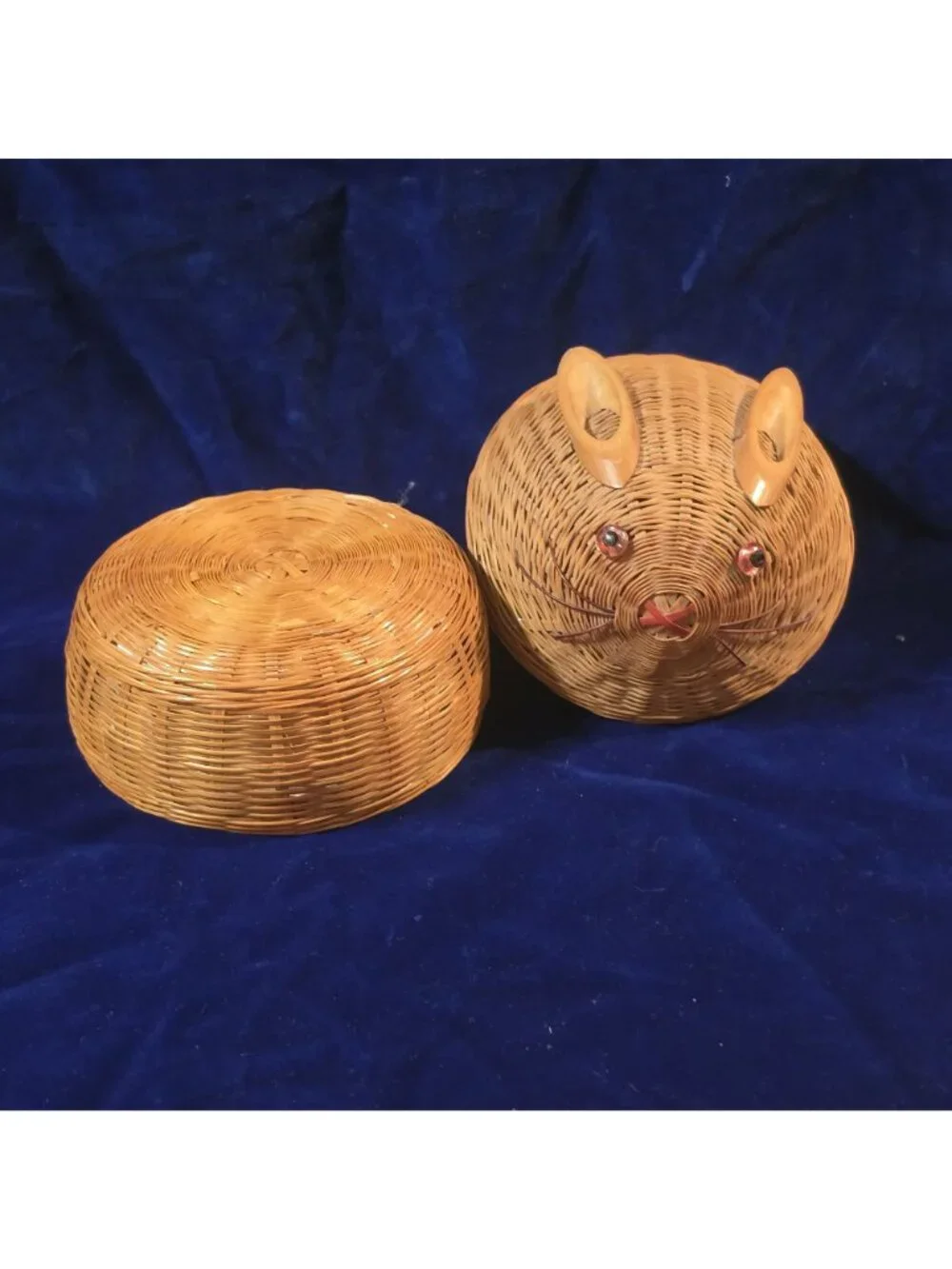 Vintage Woven Wicker Lidded Bunny Basket with Ceramic Liner 4.5